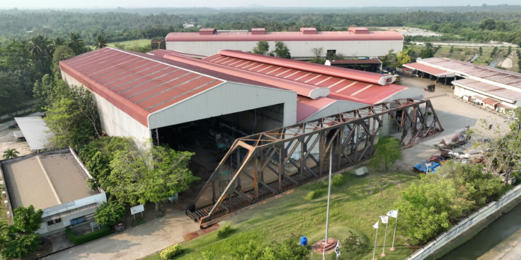 โครงการผลิตหรือจัดหาสะพานเหล็ก