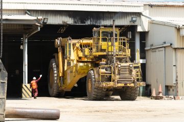 met-05-heavy-equipment-maintenance